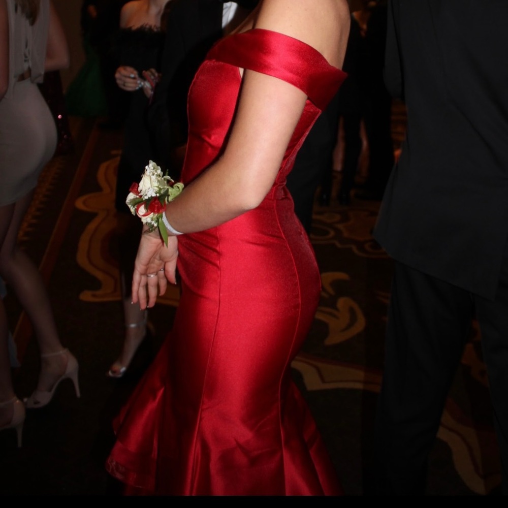 Xscape evening dress